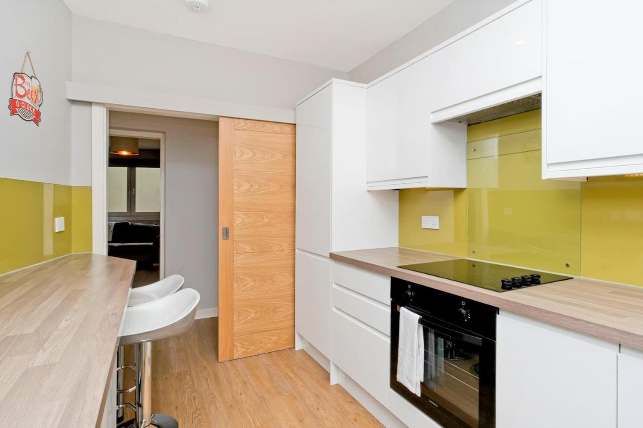 Charming Old Town 2 Bed Apt, 2Mins From Royal Mile Edimburgo Exterior foto